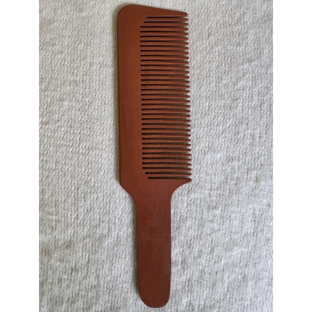 Vintage VOGUE Hard Rubber Combs – Lot of‎ 6 – Barber / Salon – MCM Colors